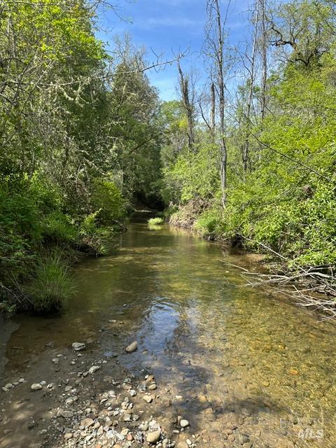 180 Mulligan Road Laytonville CA 95454
