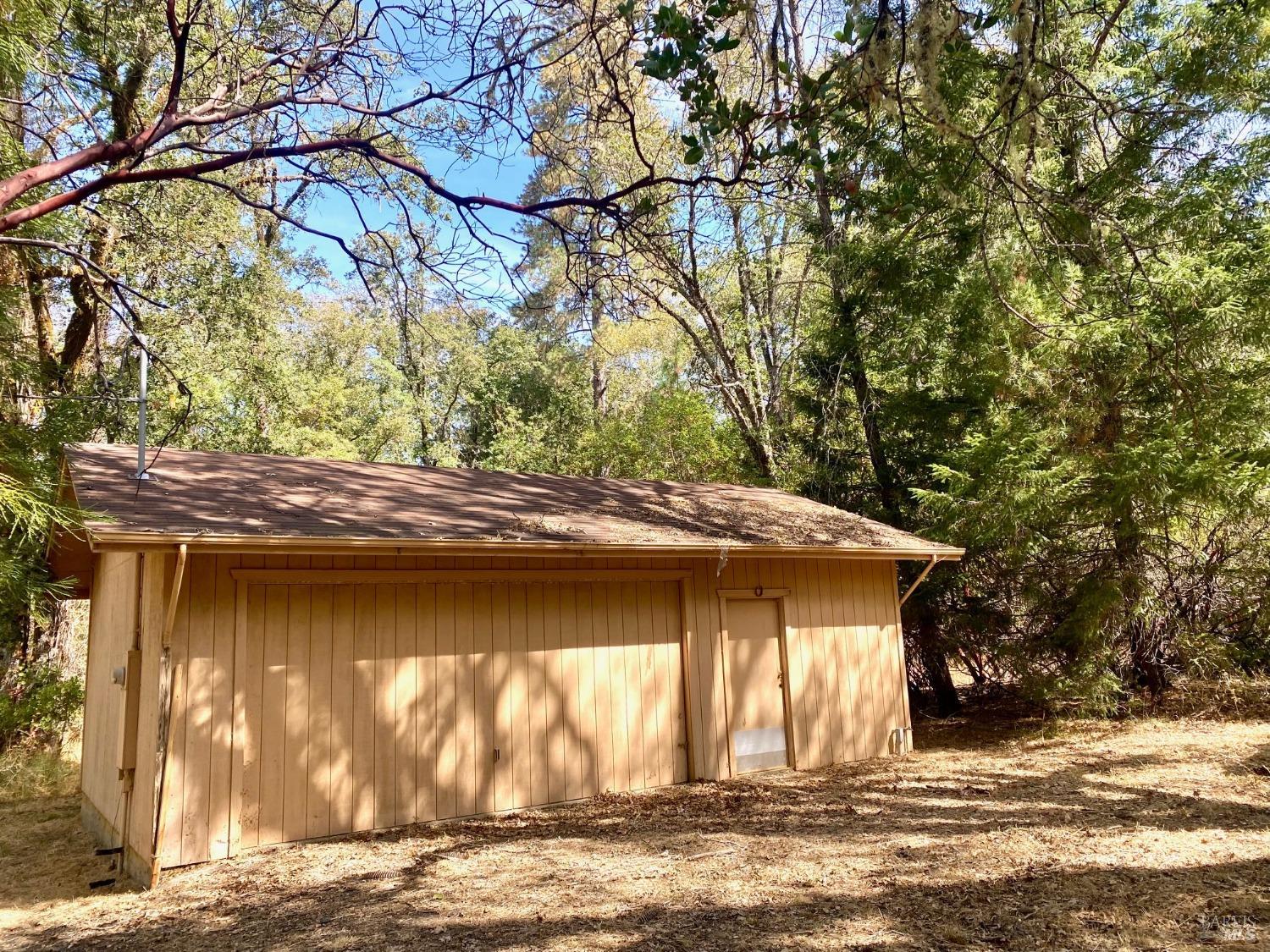 180 Mulligan Road Laytonville CA 95454