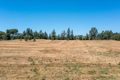 5390 Hall Road Santa Rosa CA 95401