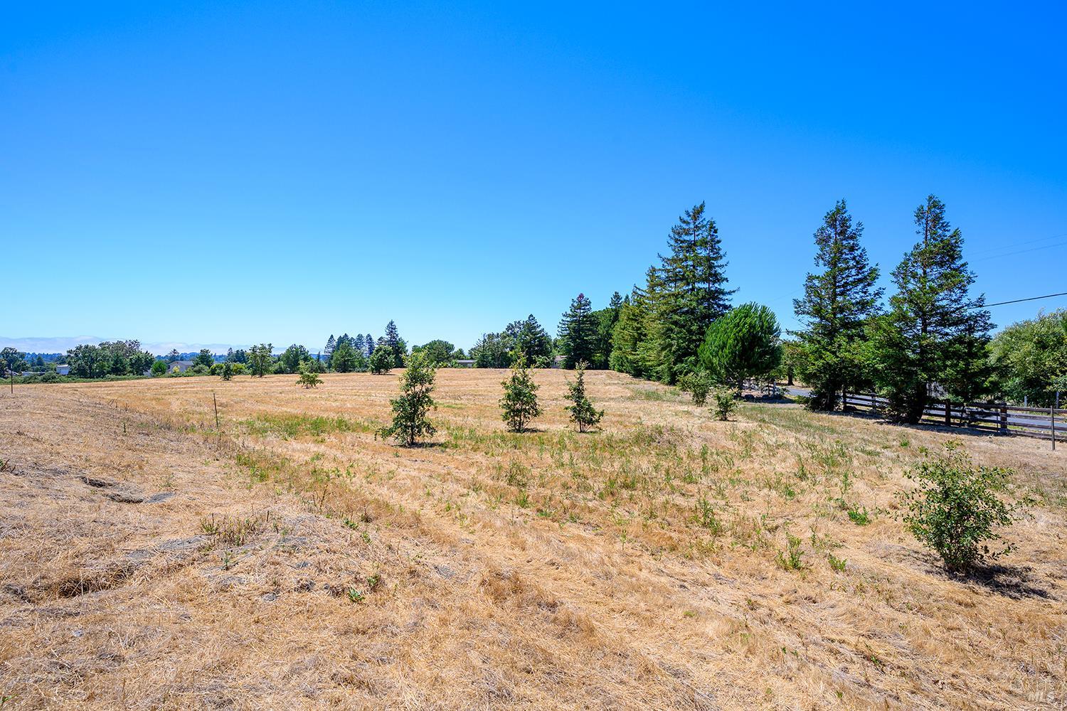5390 Hall Road Santa Rosa CA 95401