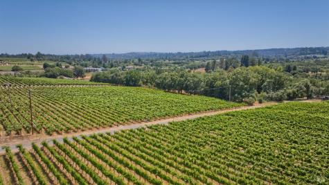 5200 116 N Highway Sebastopol CA 95472
