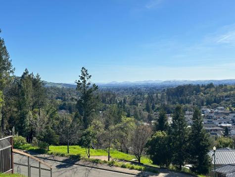3603 Orbetello Court Santa Rosa CA 95404