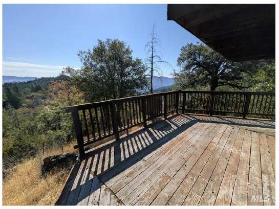 8001 Simmerly Road Laytonville CA 95454
