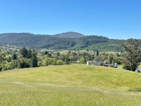 864 Los Alamos Road Santa Rosa CA 95409