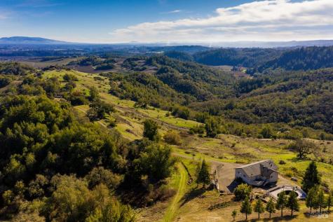 2365 Sweetwater Springs Road Healdsburg CA 95448