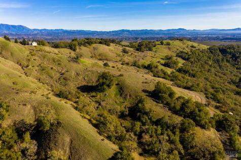 2365 Sweetwater Springs Road Healdsburg CA 95448