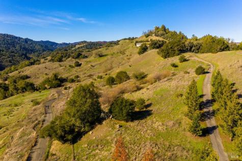 2365 Sweetwater Springs Road Healdsburg CA 95448