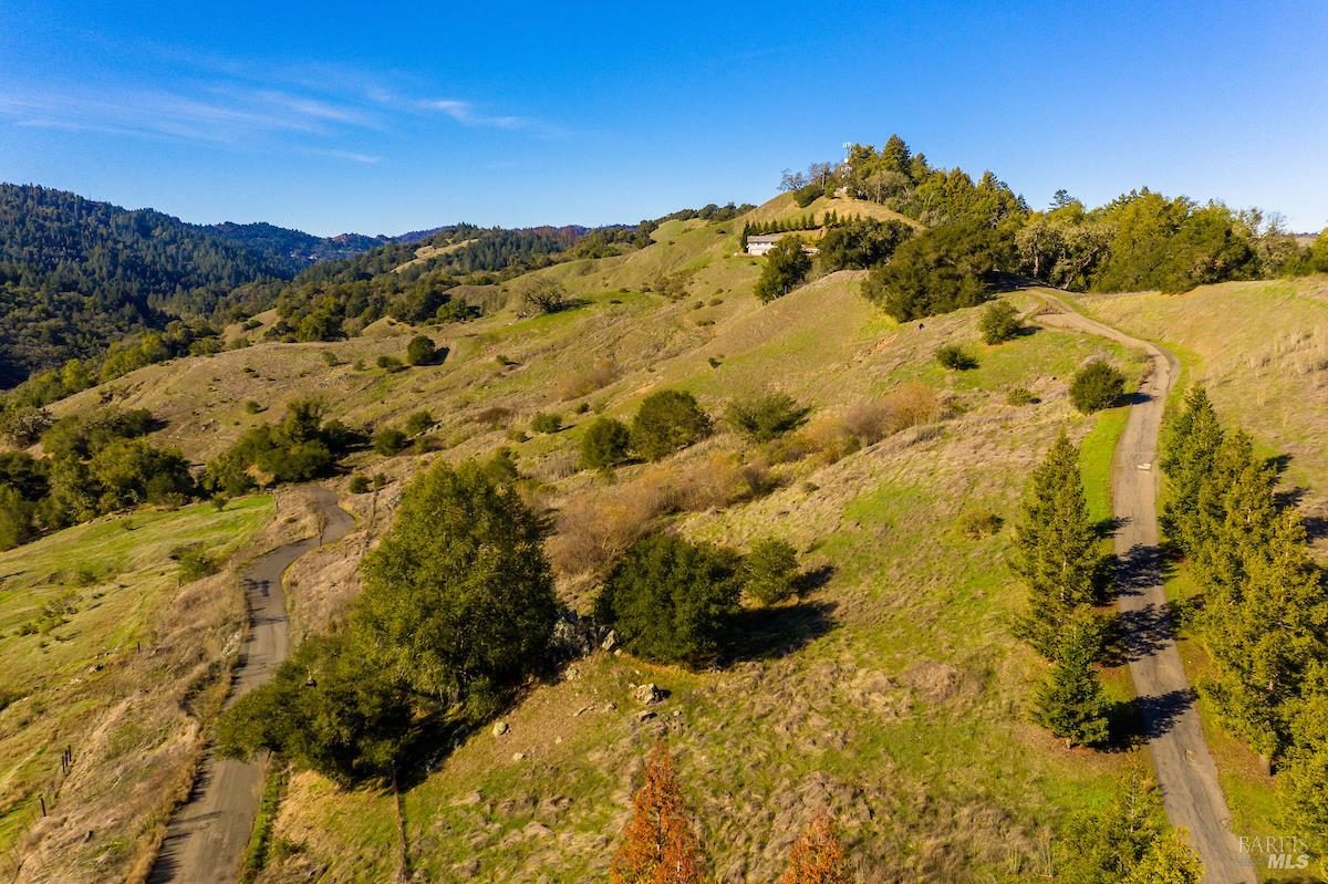 2365 Sweetwater Springs Road Healdsburg CA 95448