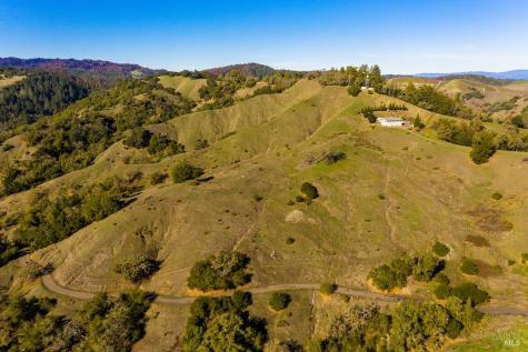 2365 Sweetwater Springs Road Healdsburg CA 95448