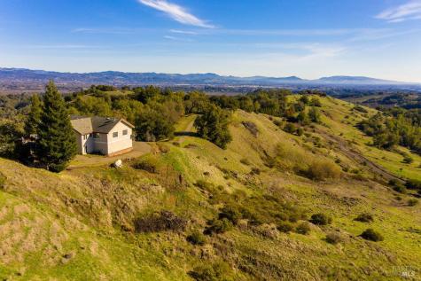 2365 Sweetwater Springs Road Healdsburg CA 95448