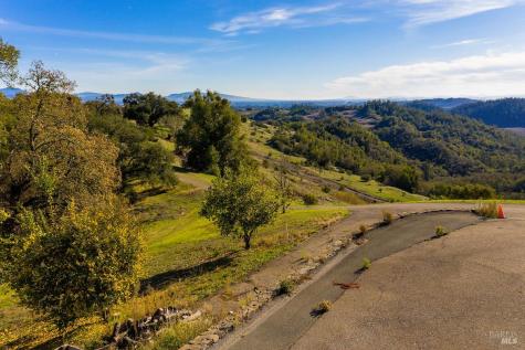 2365 Sweetwater Springs Road Healdsburg CA 95448