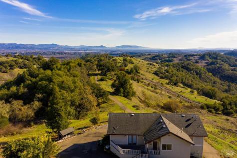 2365 Sweetwater Springs Road Healdsburg CA 95448