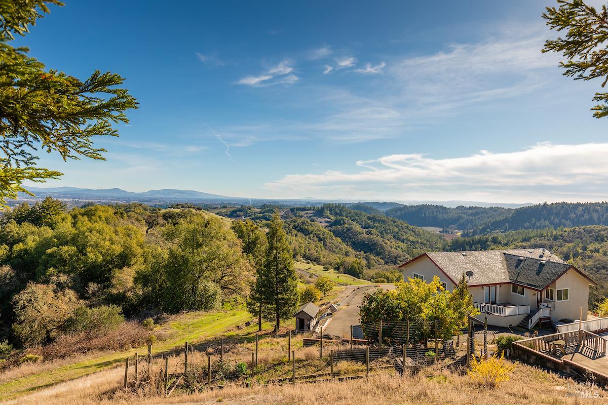 2365 Sweetwater Springs Road Healdsburg CA 95448