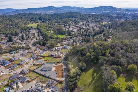 3473 Parker Hill Road Santa Rosa CA 95404