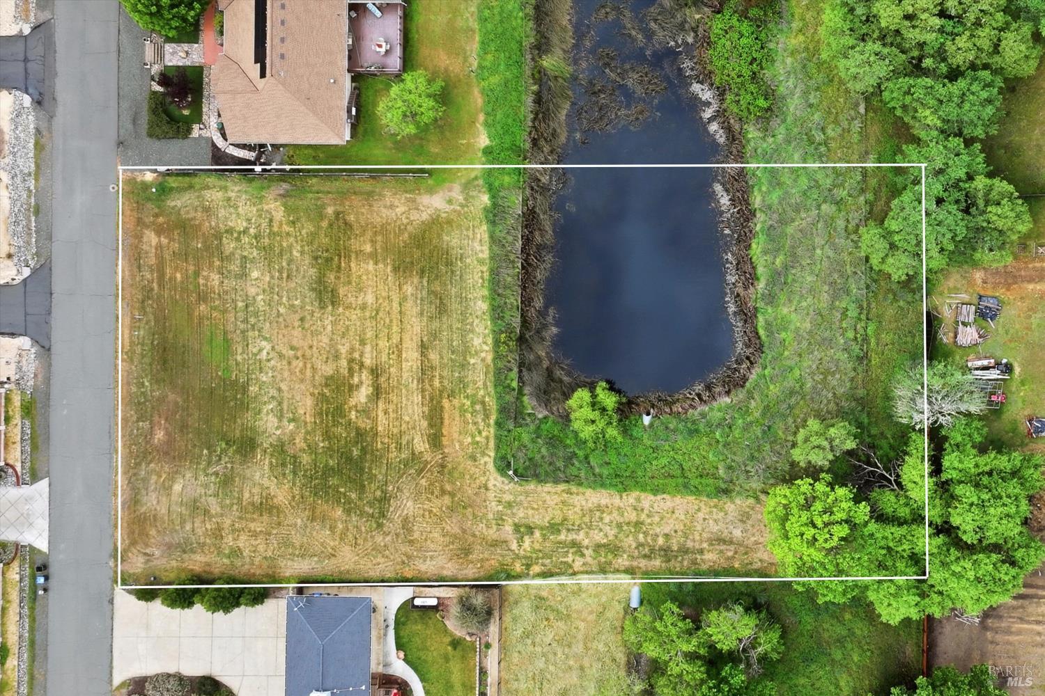 1100 Oak Park Way Lakeport CA 95453