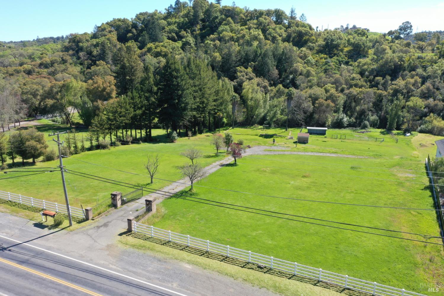 1360 NE Riebli Road Santa Rosa CA 95404