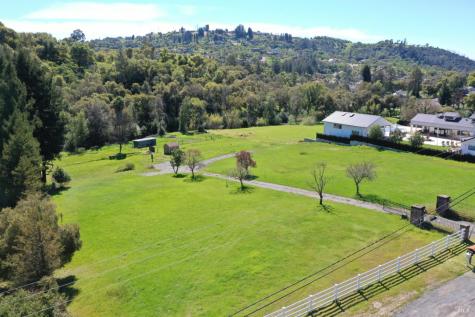 1360 NE Riebli Road Santa Rosa CA 95404