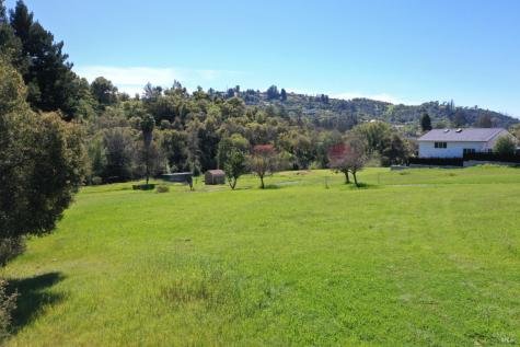 1360 NE Riebli Road Santa Rosa CA 95404