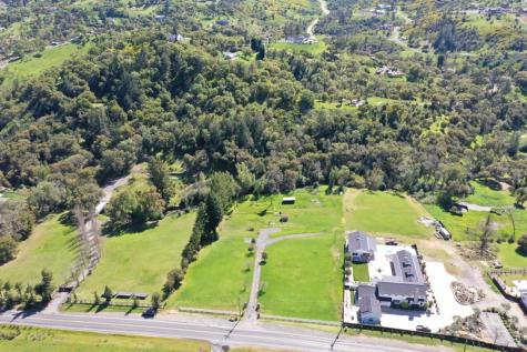1360 NE Riebli Road Santa Rosa CA 95404