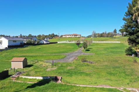 1360 NE Riebli Road Santa Rosa CA 95404