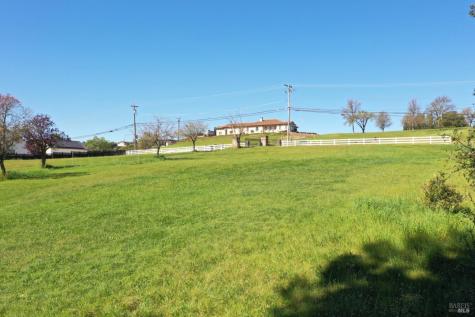 1360 NE Riebli Road Santa Rosa CA 95404