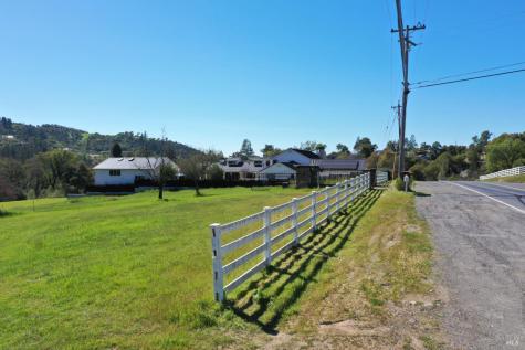 1360 NE Riebli Road Santa Rosa CA 95404