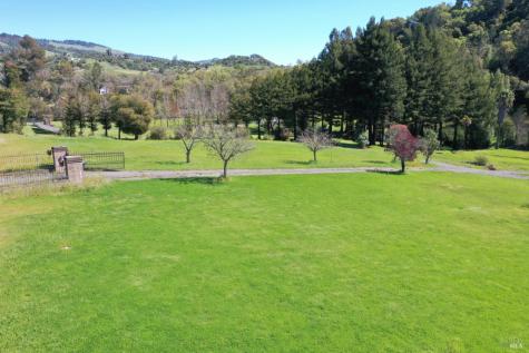 1360 NE Riebli Road Santa Rosa CA 95404