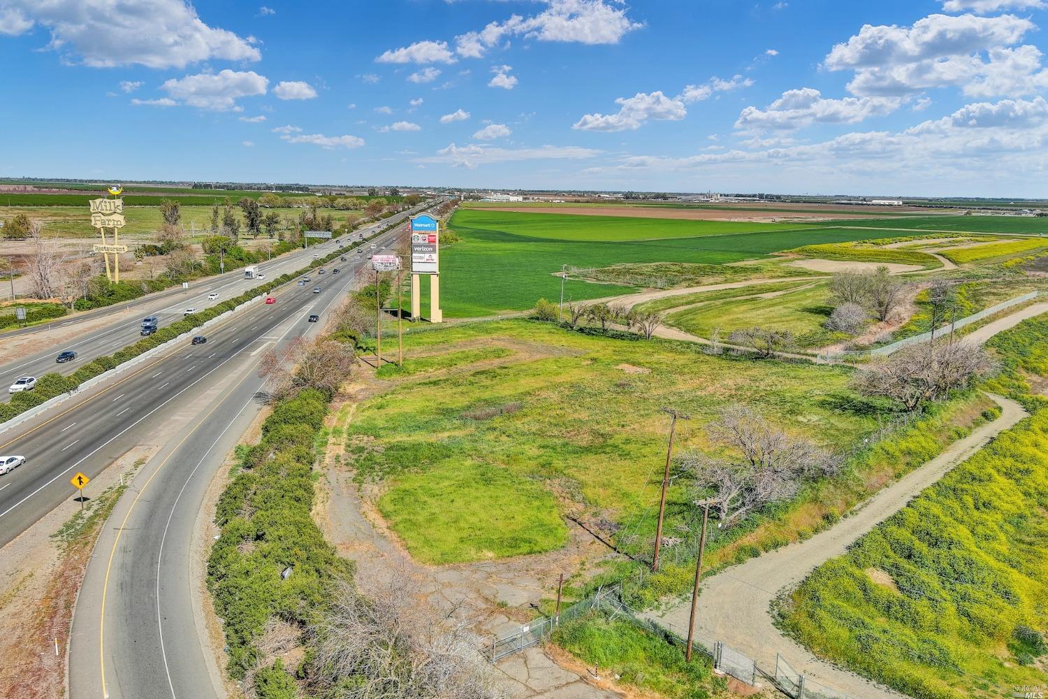 8362 Auction Lane Dixon CA 95620