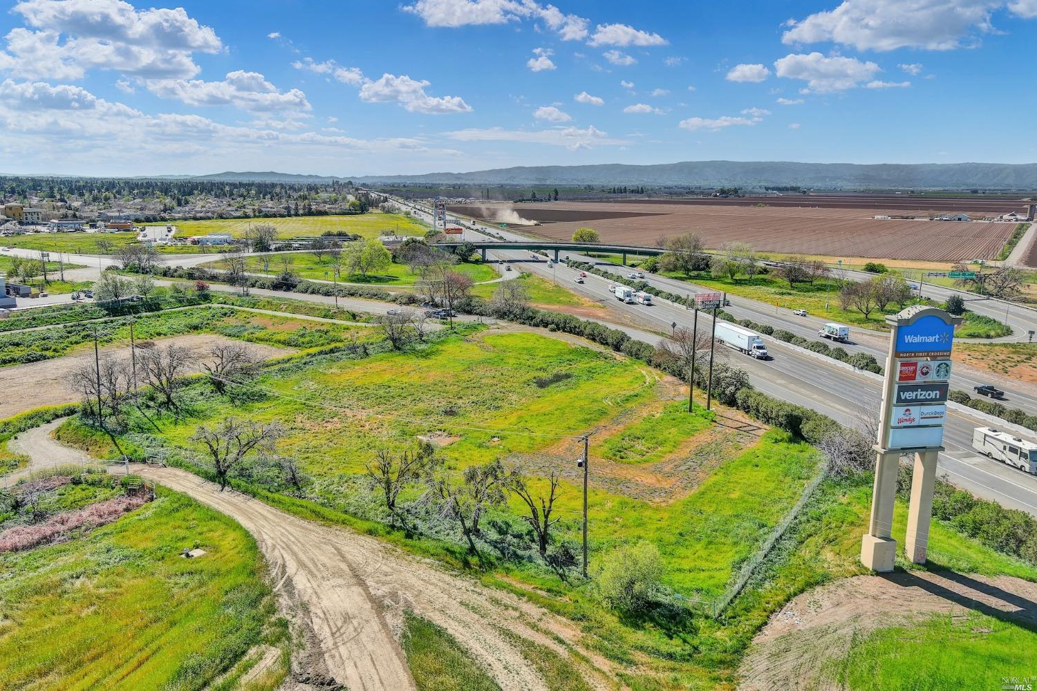 8362 Auction Lane Dixon CA 95620
