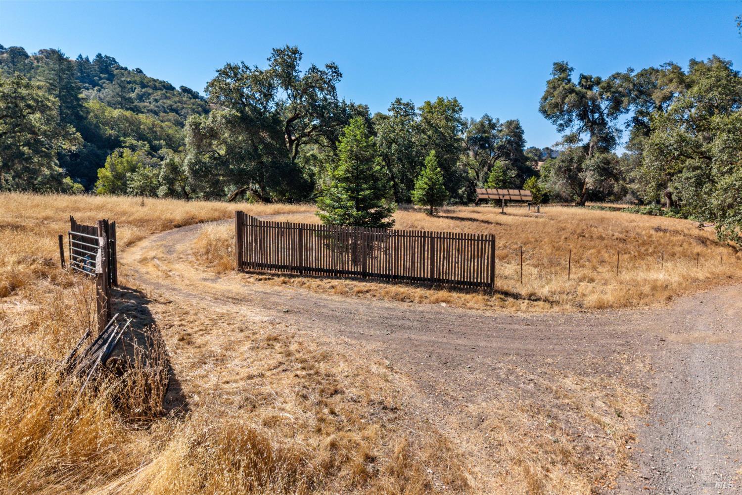 24051 Fig Tree Lane Yorkville CA 95494