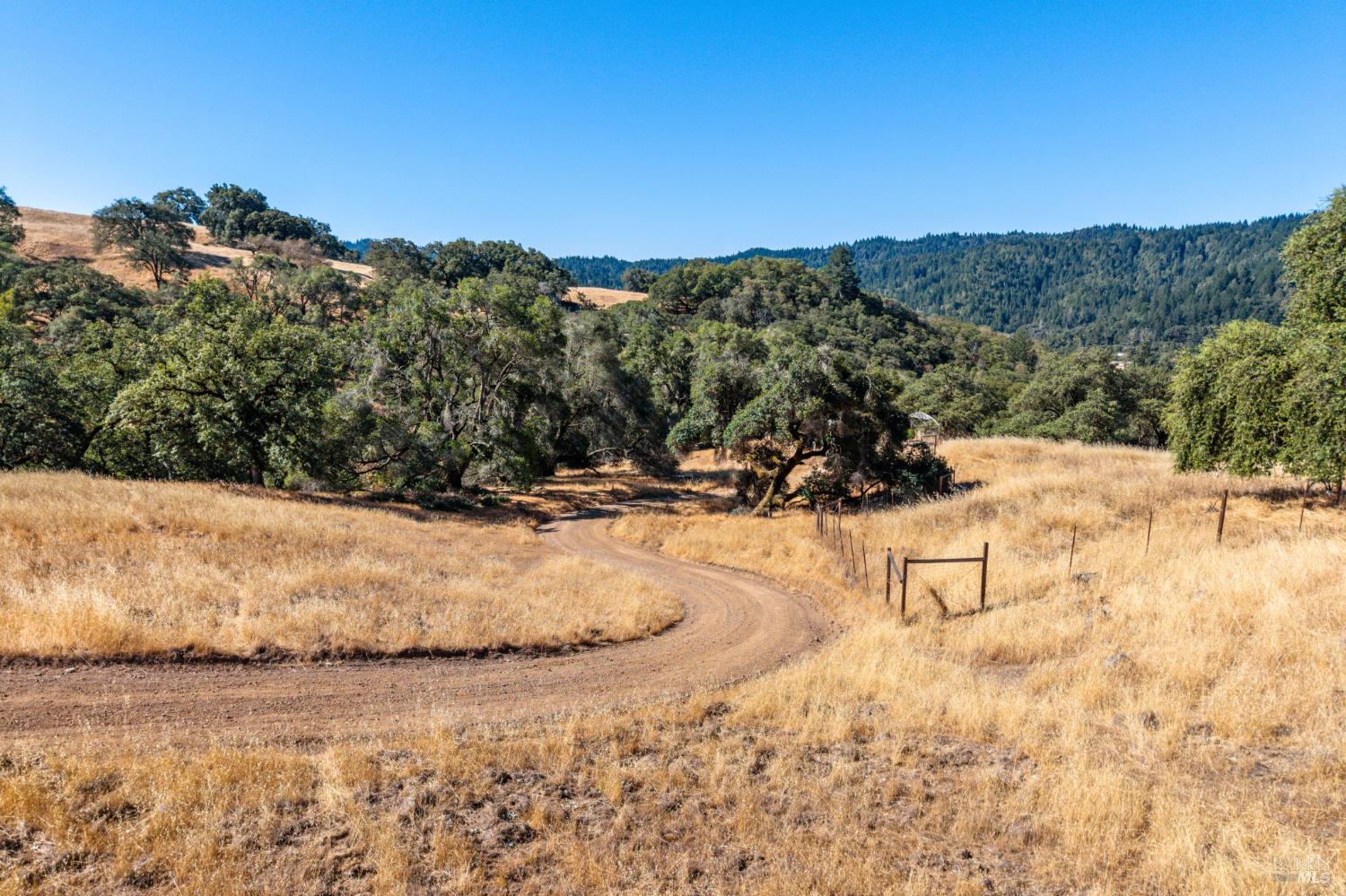 24051 Fig Tree Lane Yorkville CA 95494