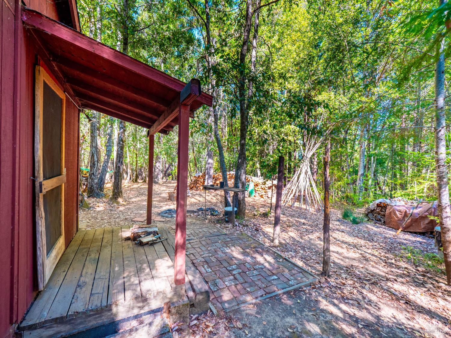 9375 Ravens Pike Road Boonville CA 95415