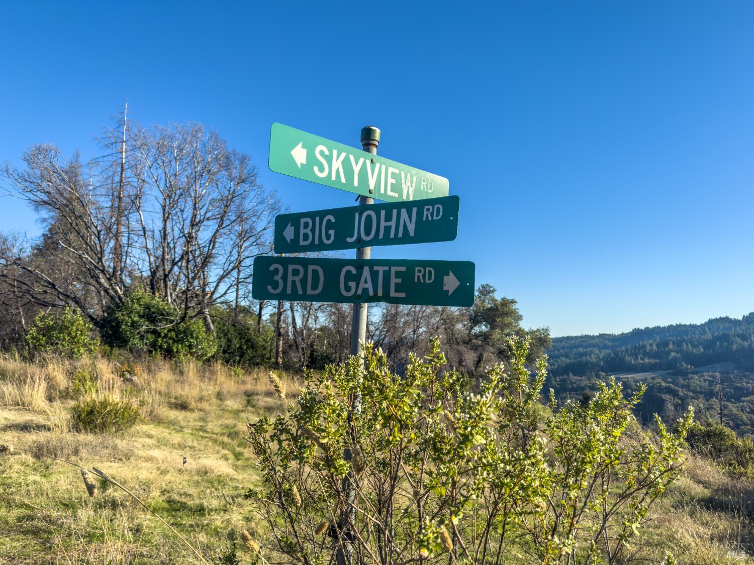 9501 Big John Road Willits CA 95490