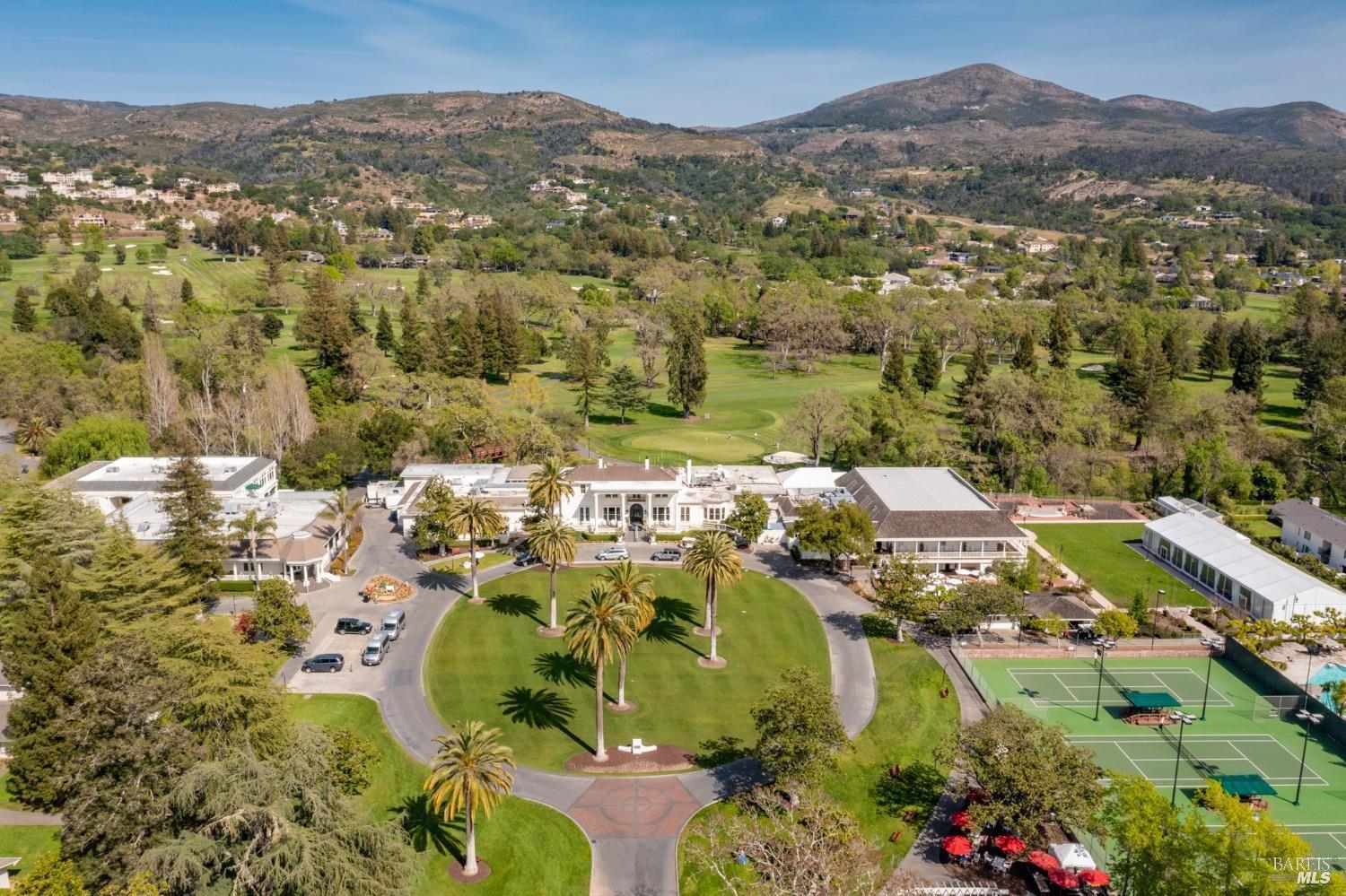 1166 Castle Oaks Drive Napa CA 94558