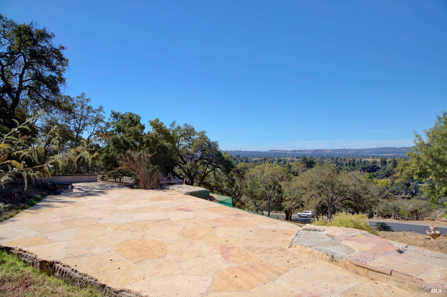 1166 Castle Oaks Drive Napa CA 94558