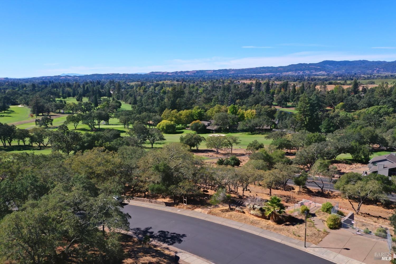 1166 Castle Oaks Drive Napa CA 94558