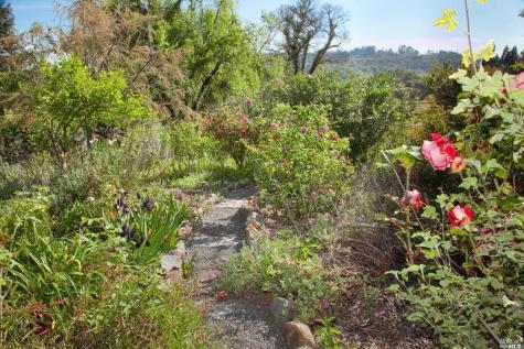 4500-4522 Wallace Road Santa Rosa CA 95404