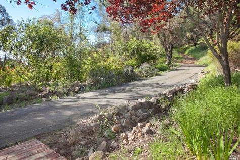 4500-4522 Wallace Road Santa Rosa CA 95404