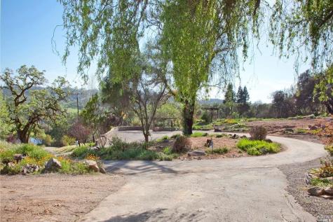 4500-4522 Wallace Road Santa Rosa CA 95404