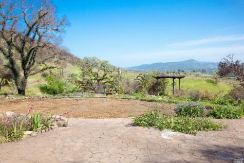 4500-4522 Wallace Road Santa Rosa CA 95404