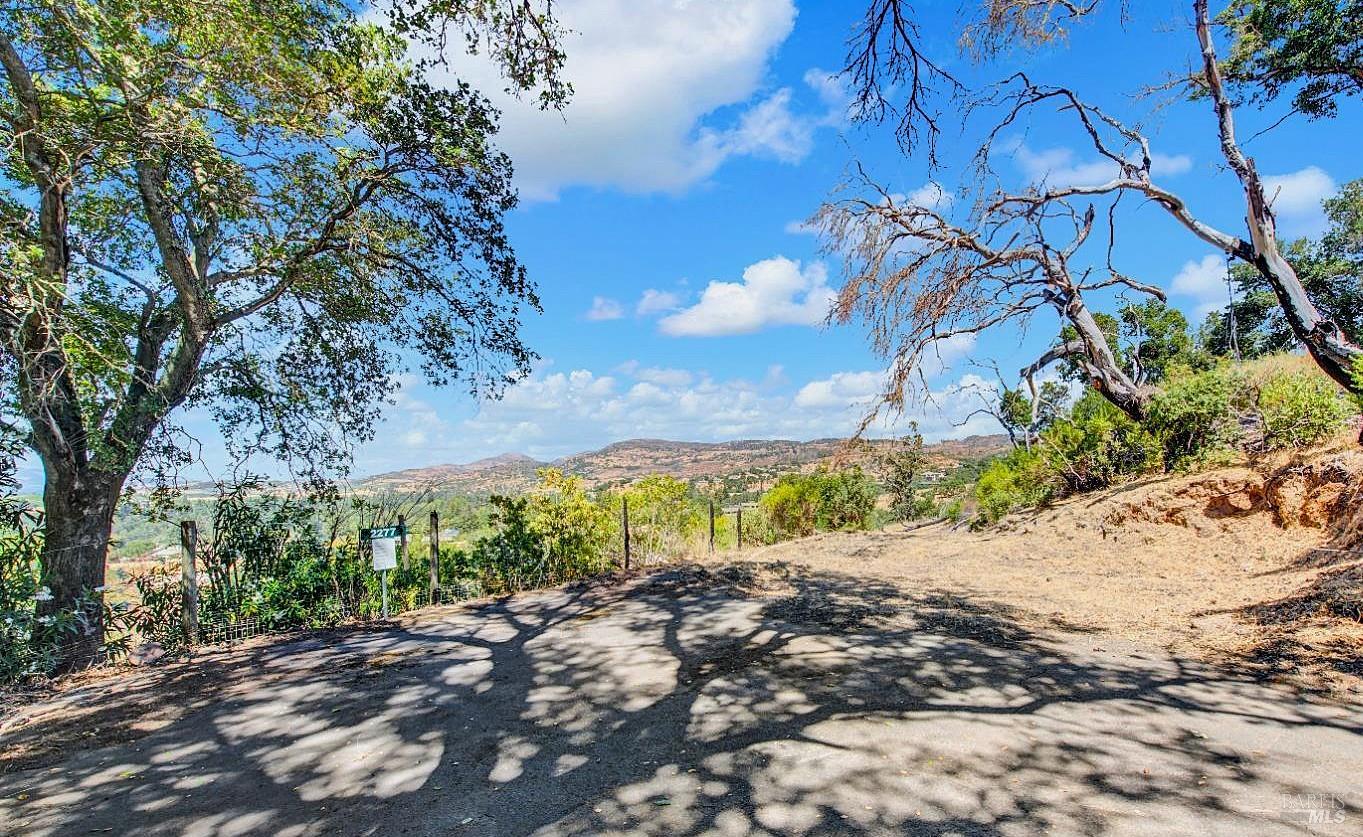 2277 Monticello Road Napa CA 94558
