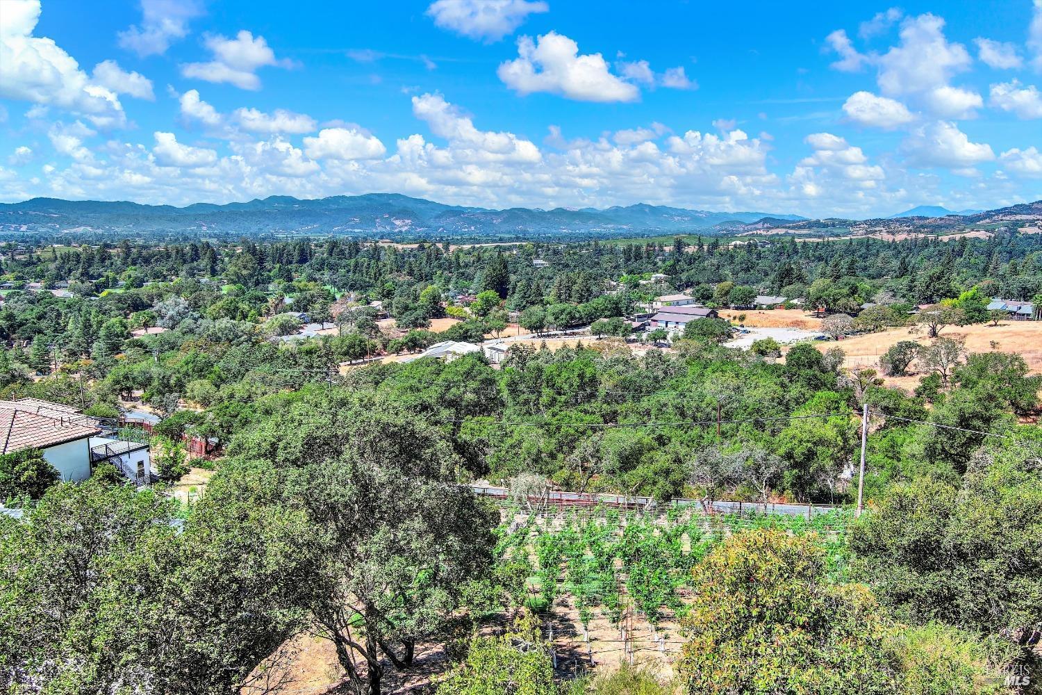 2277 Monticello Road Napa CA 94558