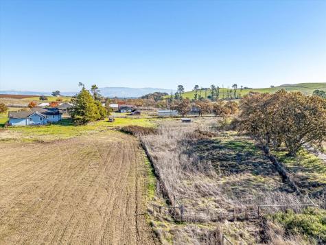 6000 Petersen Road Sebastopol CA 95472