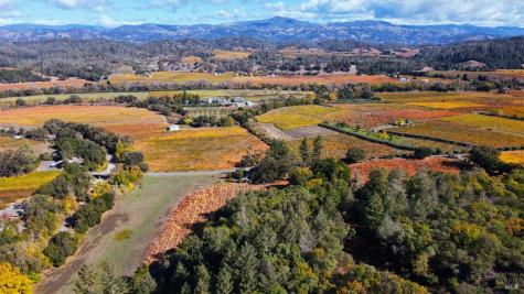 8983 W Dry Creek Road Healdsburg CA 95448