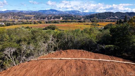 8983 W Dry Creek Road Healdsburg CA 95448