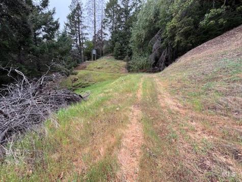 17707 Rockpile Road Geyserville CA 95441