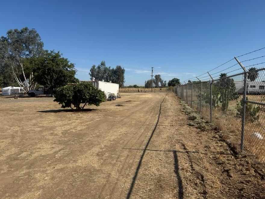 19780 Avenue 22 1/2 Chowchilla CA 93610