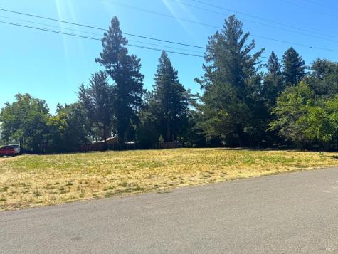 132 Griswold Avenue Kenwood CA 95452