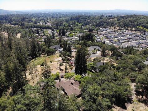 3829 Moss Hollow Court Santa Rosa CA 95404