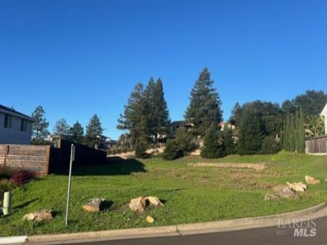 2005 Bracken Court Santa Rosa CA 95403